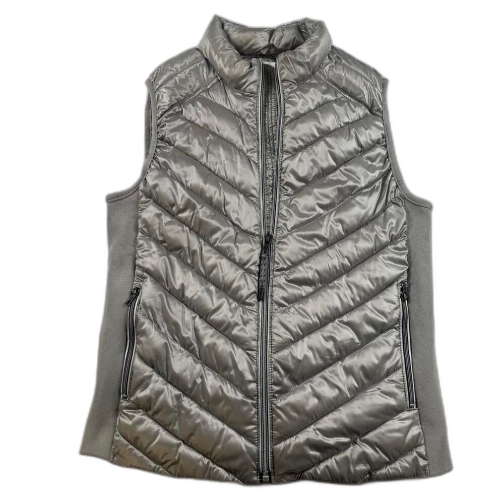 GAP Quilted Vest Women’s M Silver Gray Zip Up Pockets Lightweight Jacket